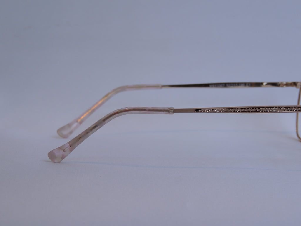 ARMAZON METALICO DAMA