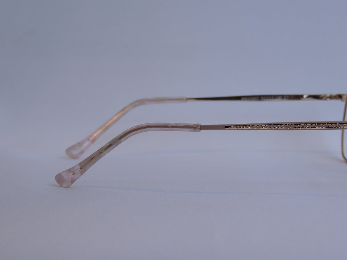 ARMAZON METALICO DAMA