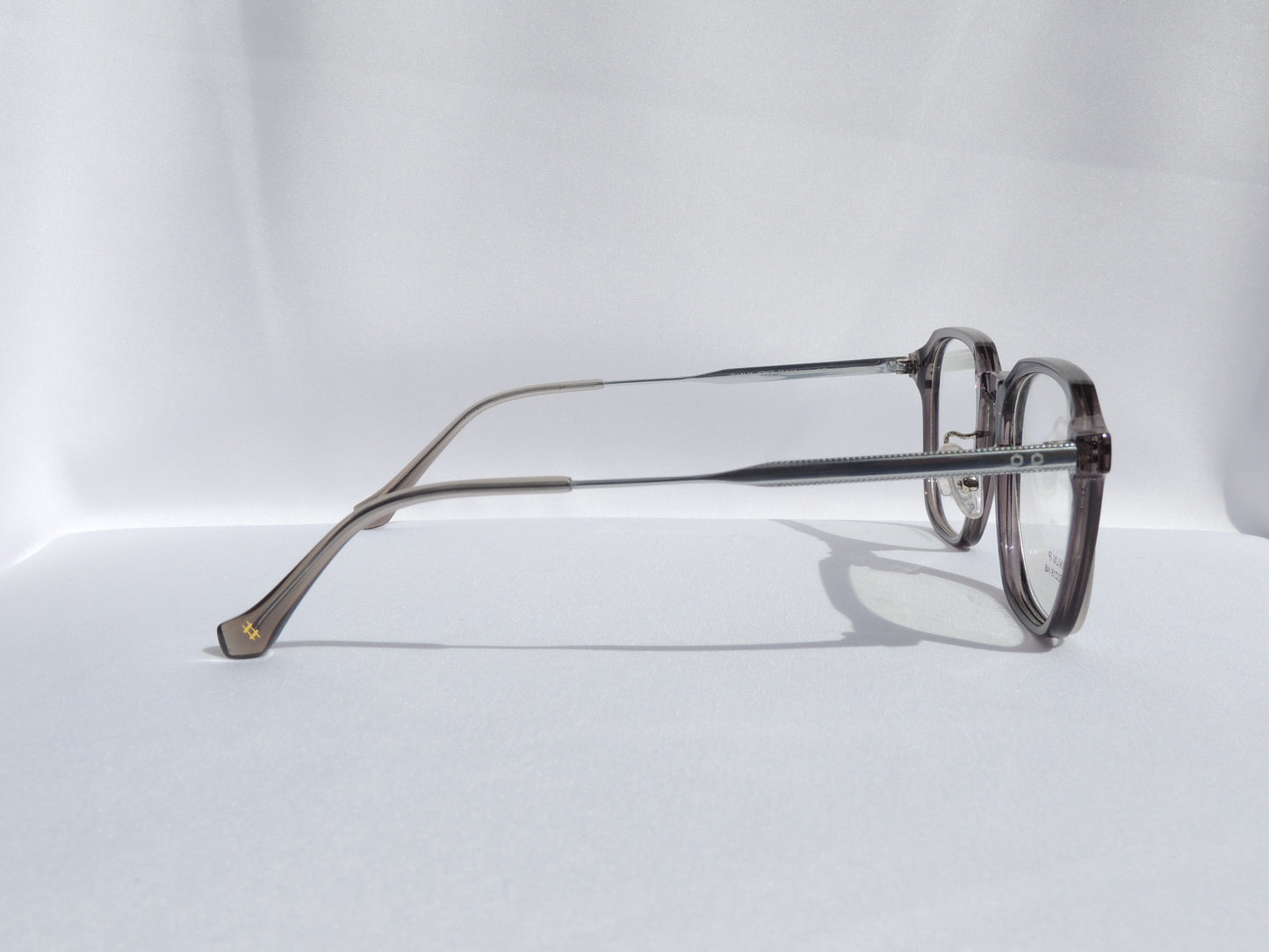 ARMAZON CUADRADO LIVIANO