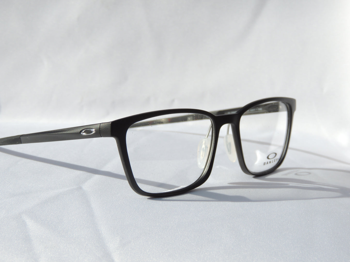 ARMAZÓN OAKLEY CUADRADO